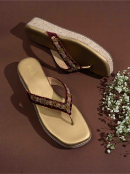 Inc.5 - Womens Maroon Embellished Round Toe Casual Sandals