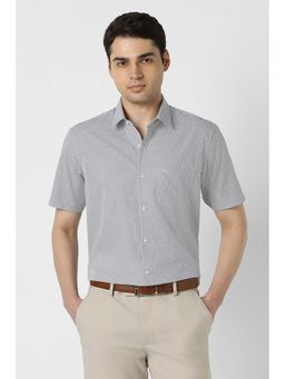 Peter England - Men Black Nuvo Fit Half Sleeves Formal Shirt