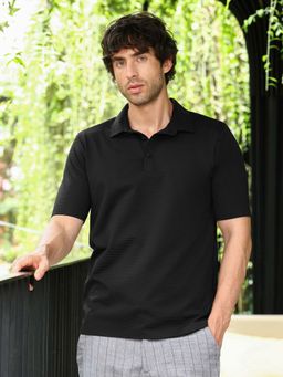 Campus Sutra - Men Onyx Black Seamless Lined Polo T-Shirt