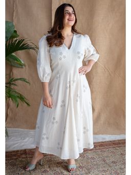 The Indian Ethnic Co. - Natural White Dabu Slub Cotton Hand Printed Dress