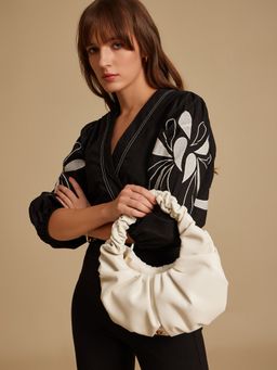 Kazo - White Gathered Puffy Shoulder Bag