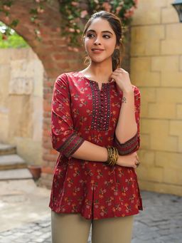 Rain & Rainbow - Women Maroon Pure Cotton Printed Kurti