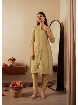 Juniper - Women Green Viscose Embroidered Kurta