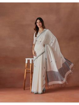 Fabindia - Women White Cotton Saree without Blouse
