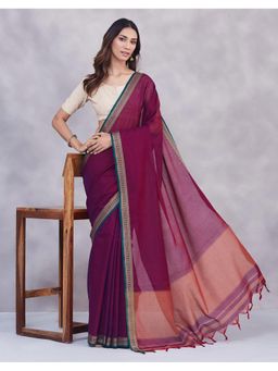 Fabindia - Women Magenta Cotton Saree without Blouse