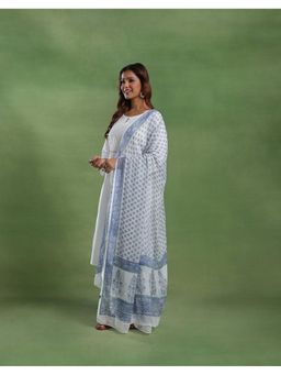 Fabindia - Natural Off White Viscose Hand Block Printed Dupatta