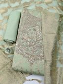 Green color option, Sold out, Currently selected