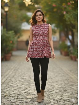 MAAND - Maroon Cotton Printed Top
