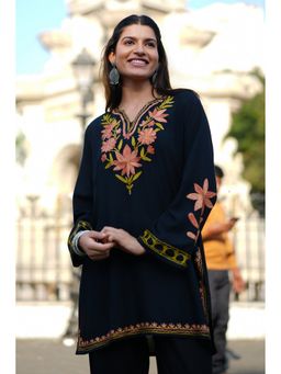 HOUSE OF KARI - Women Black Embroidered Kurta