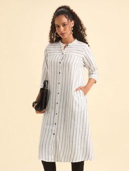 VISMAY - Women White Striped Kurta