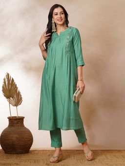 Kami Kubi - Women Green Embroidered & Embellished A-Line Fit Kurta with Pant (Set of 2)