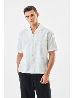 Snitch - Men White Textured Half Sleeves Boxy Casual Shirt