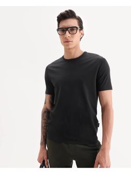Rare Rabbit - Men Black Solid T-Shirt