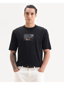 Rare Rabbit - Men Black Oversized Fit Graphic T-Shirt