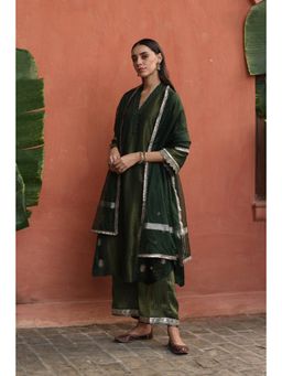 Begum Pret - Green Tara Kurta with Pant and Dupatta (Set of 3)