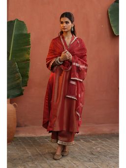 Begum Pret - Rust Tara Kurta with Pant and Dupatta (Set of 3)