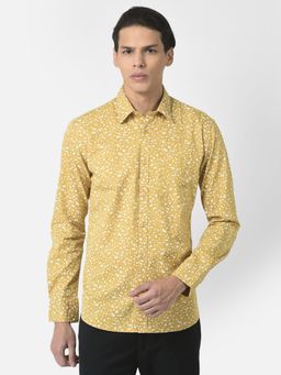 CRIMSOUNE CLUB - Men Yellow Shirt in Floral Print