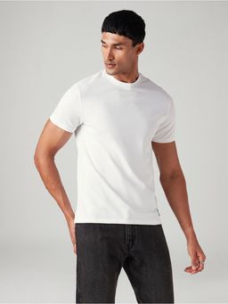 Levi's - Mens Solid Slim Fit Pique T-Shirt - White