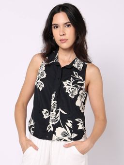 GAP - Women's Black Floral Spread Collar Tops