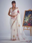 Off White color option, Currently selected