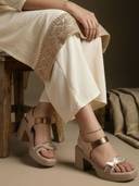 Rose Gold color option, Currently selected