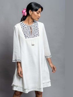 Mantra - Women White Muslin Abstract Dress
