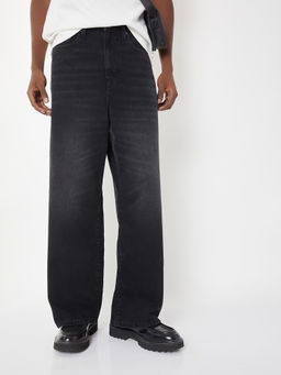 max - Men Black Solid/Plain Pure Cotton Jeans