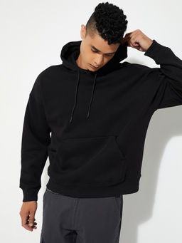 max - Men Black Solid/Plain Cotton Blend Hoodie
