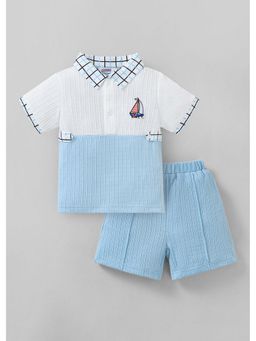 Hopscotch - White Blue Boat Embroidery Colorblock Polo T-Shirt And Shorts