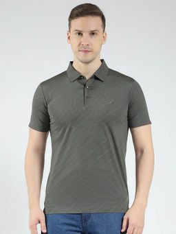 Monte Carlo - Men Olive Textured Collar Neck Polo T-shirt