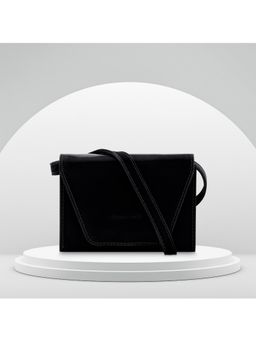 Fastrack - Black Women's Compact Sling Bag with Semi Pu Belt