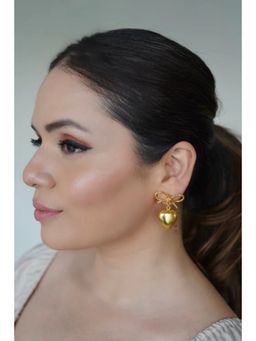 ANANA - Gold Drop Earrings