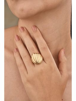 ANANA - Gold Viha Ring