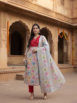 Yufta - Grey Lensing A Line Latest Yoke Design Kurta With Pant & Dupatta