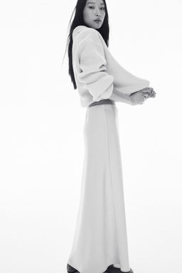 H&M - Women Beige Midi Skirt