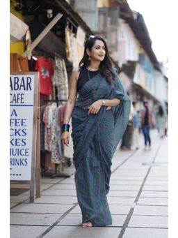 Eternity by Sakshi - Green Silsila Saree Without Blouse