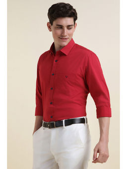 Allen Solly - Men Red Slim Fit Solid Full Sleeves Shirt