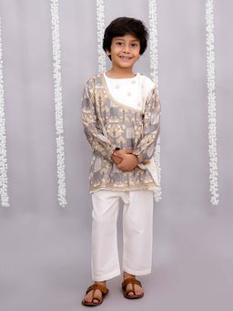 THE WISHING CLOSET - Grey Printed Kurta and Pyjama