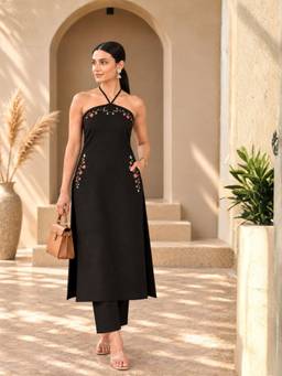 AAREIN - Black Embroidered Kurta and Pant