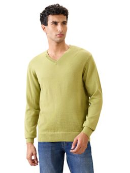 Raymond - Medium Green Regular Fit Solid Full Sleeve Sweater
