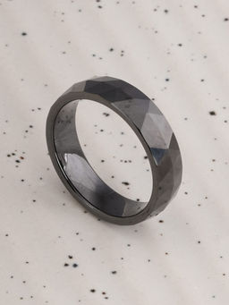 Palmonas - Classy Triangular Black Ring For Mens