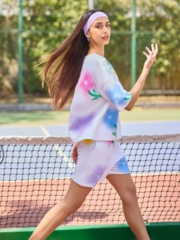 CRIMSOUNE CLUB - Women's Multi-Color Graphic Print Cropped Oversize T-Shirt