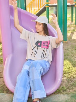 CRIMSOUNE CLUB - Womens Beige Graphic Print Crop T-Shirt