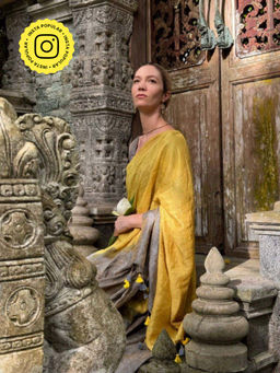 Eternity by Sakshi - Molten Linen Saree with Unstitched Blouse