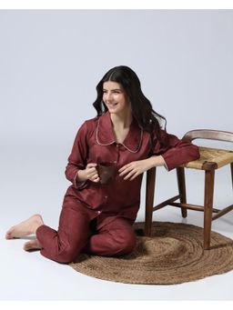 HOUSE OF COMFORT - Women Printed Nightsuit Maroon