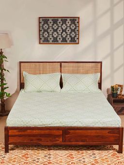 Fabindia - Green Sadhil Printed Cotton Bed Sheet With 2 Pillow Covers