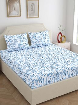 Dreamscape - 100% Cotton King Bedsheet With 2 Pillow Covers