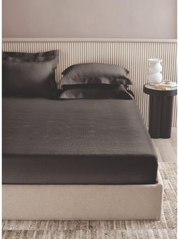 SANSAAR A D'DECOR BRAND LIVE CONSCIOUSLY - Charcoal Grey King Bedsheet with 2 Pillow Covers