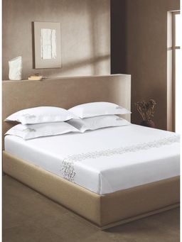 SANSAAR A D'DECOR BRAND LIVE CONSCIOUSLY - Brilliant White Ivory King Bedsheet With 2 Pillow Covers