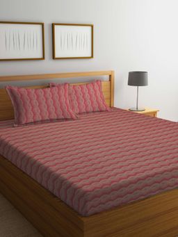 FABINALIV - Red Chevron 100% Cotton Handwoven King Size Double Bedsheet With 2 Pillow Covers